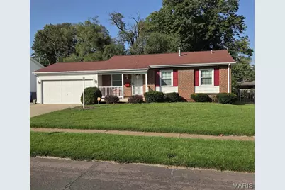 1095 Thompson Drive, Florissant, MO 63031 - Photo 1