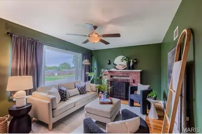 9337 Radio Drive, Affton, MO 63123 - Photo 8