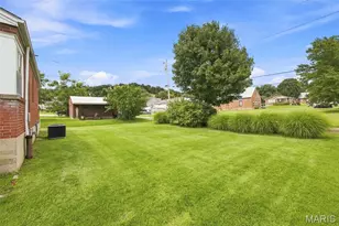 413 W 9th St, Hermann, MO 65041 - Photo 24