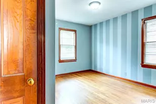 8746 North Ave, Saint Louis, MO 63114 - Photo 18