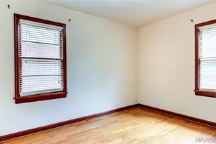 8746 North Ave, Saint Louis, MO 63114 - Photo 16