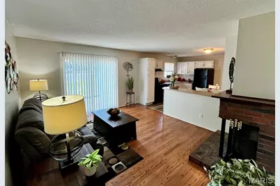 12804 Fox Haven Drive, Florissant, MO 63033 - Photo 6
