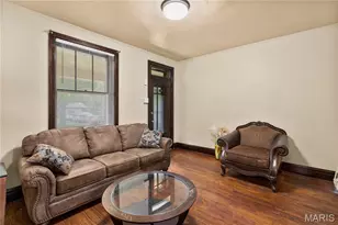 9825 Ventura Dr, Saint Louis, MO 63136 - Photo 6