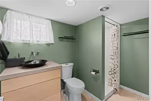 8921 Powell Ave, Brentwood, MO 63144 - Photo 20