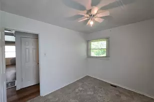 10642 Dunkeld Cir, Saint Louis, MO 63137 - Photo 14