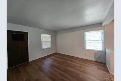 10642 Dunkeld Circle, Saint Louis, MO 63137 - Photo 4