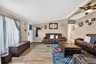 200 Fairview Dr, Winfield, MO 63389 - Photo 14