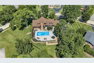 332 Ladue Lake Drive, Creve Coeur, MO 63141 - Photo 68