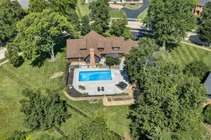 332 Ladue Lake Dr, Creve Coeur, MO 63141 - Photo 68