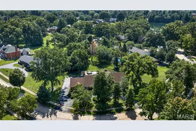 332 Ladue Lake Drive, Creve Coeur, MO 63141 - Photo 70