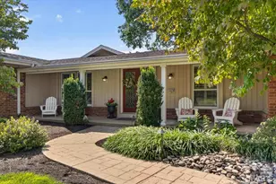 14470 Pembury Dr, Chesterfield, MO 63017 - Photo 2