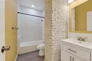 4338 Humphrey St, Saint Louis, MO 63116 - Photo 12