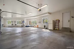 2457 Town and Country Ln, Town and Country, MO 63131 - Photo 80