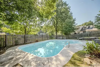 749 Chatelet Woods Drive, Saint Louis, MO 63135 - Photo 40