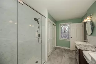 749 Chatelet Woods Dr, Saint Louis, MO 63135 - Photo 18