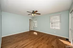 749 Chatelet Woods Dr, Saint Louis, MO 63135 - Photo 14