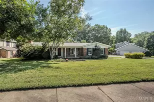 749 Chatelet Woods Dr, Saint Louis, MO 63135 - Photo 1