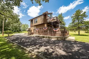 415 Lilac Ln, Saint Clair, MO 63077 - Photo 2