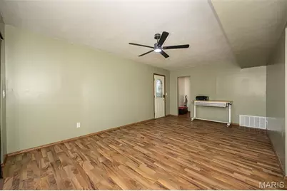415 Lilac Lane, Saint Clair, MO 63077 - Photo 20