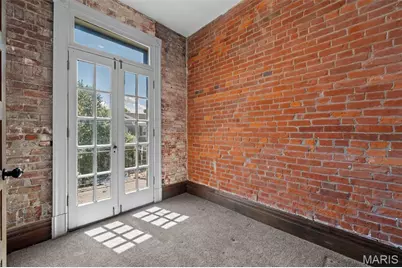 3665 Russell Boulevard, Saint Louis, MO 63110 - Photo 20