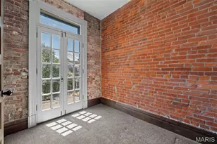 3665 Russell Blvd, Saint Louis, MO 63110 - Photo 20
