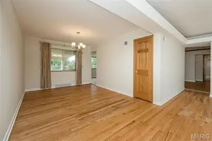 9136 Pardee Spur, Saint Louis, MO 63126 - Photo 10