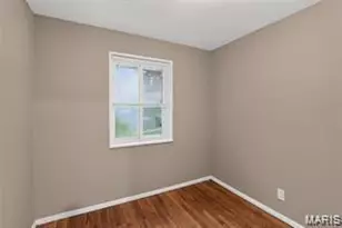 7744 Ellington Dr, Saint Louis, MO 63121 - Photo 8