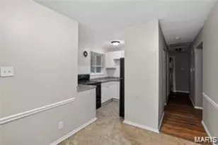 7744 Ellington Dr, Saint Louis, MO 63121 - Photo 4