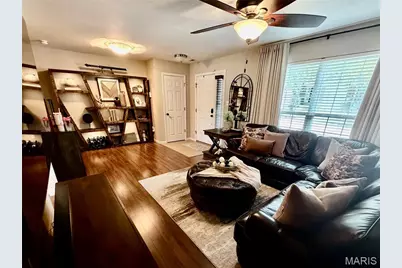 410 Montclair Tower Drive, Saint Charles, MO 63303 - Photo 2