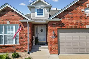 146 Tori Pines Dr, Saint Louis, MO 63129 - Photo 2