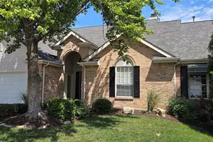 11479 Daykin Dr, Saint Louis, MO 63146 - Photo 4