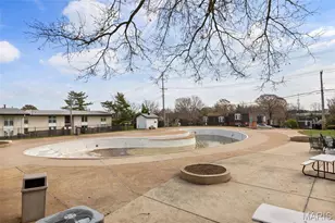 10415 Briarbend Dr, Saint Louis, MO 63146 - Photo 20