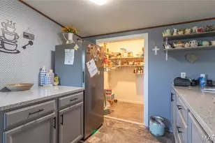 198 S Hwy Y, Shelbyville, MO 65565 - Photo 34