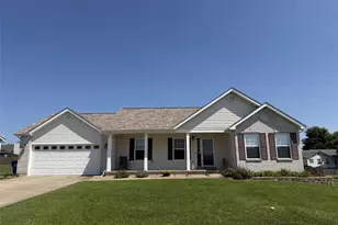 57 Dean Wells Ct, Warrenton, MO 63383 - Photo 1