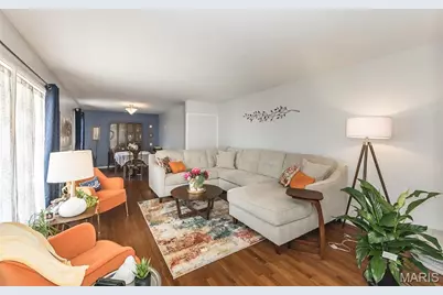 10 Club Grounds South Drive, Florissant, MO 63033 - Photo 6