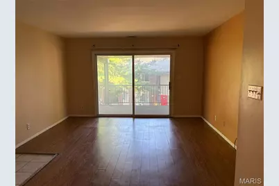 10011 Echoridge Lane #G, Mehlville, MO 63125 - Photo 12