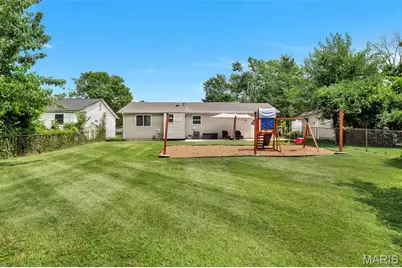 3027 Luxury Drive, Florissant, MO 63031 - Photo 34