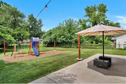 3027 Luxury Drive, Florissant, MO 63031 - Photo 32