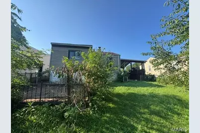 10593 Clarendon Avenue, Saint Louis, MO 63114 - Photo 6