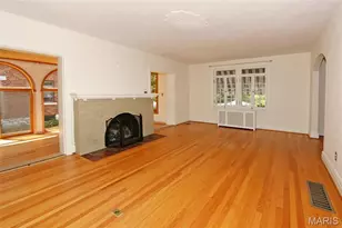 418 Mission Ct, University City, MO 63130 - Photo 12