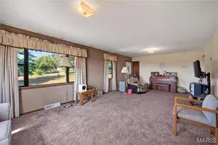 25936 Evanston Rd, Lebanon, MO 65536 - Photo 6