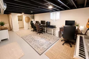 673 Bellsworth Dr, Saint Louis, MO 63125 - Photo 34