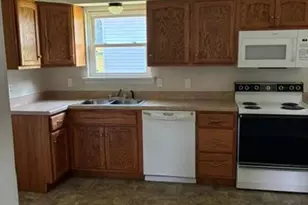 504 Stewart St, De Soto, MO 63020 - Photo 2