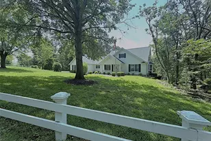 350 Elmwood Estates Dr, Washington, MO 63090 - Photo 2