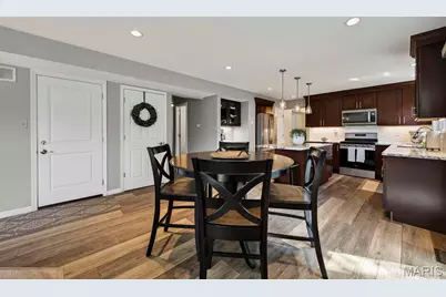 2001 Coreywood Drive, Saint Charles, MO 63303 - Photo 12