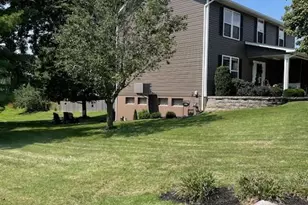 2001 Coreywood Dr, Saint Charles, MO 63303 - Photo 2