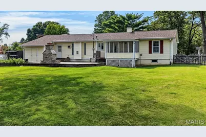262 W Skyline Drive, Ballwin, MO 63011 - Photo 42
