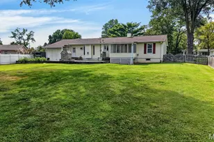262 W Skyline Dr, Ballwin, MO 63011 - Photo 40