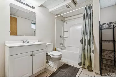 3759 Hirondelle Lane, Florissant, MO 63034 - Photo 42