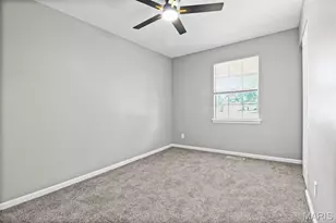1460 Fox Run Dr, Florissant, MO 63033 - Photo 26
